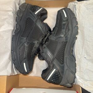 W Nike Vomero “Black Anthracite” Size 7.5W